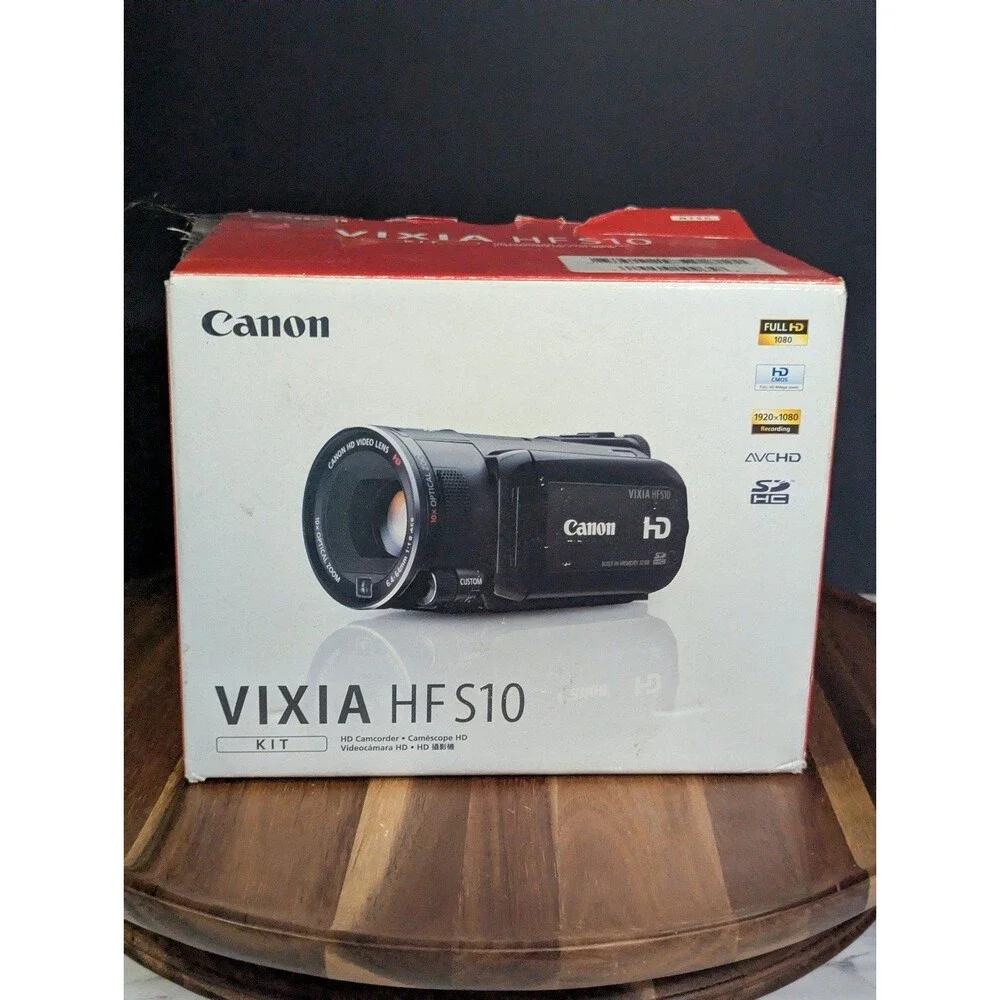 Canon VIXIA HF S10 Full HD 1080p AVCHD 32GB Flash Camcorder 10x